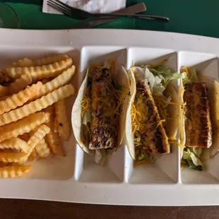 Mahi Tacos