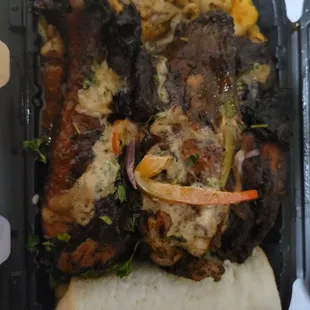 Jerk chicken mac box
