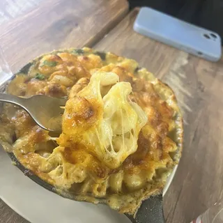Ja'mac and Cheese