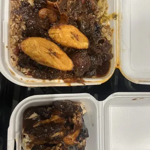 Oxtail plate , side of jerk chicken