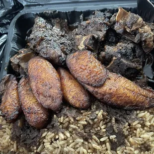 Oxtails (Large)Rice and Peas Plantains