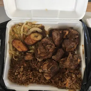 Stew chicken , rice and peas large