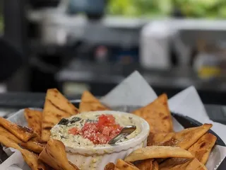 Relax Grill at Lake Eola