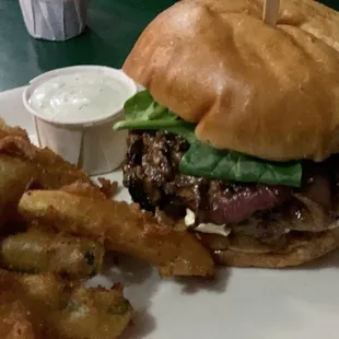 Zucchini fries and burger with goat cheese !!! yES YES YES