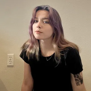 Elisa R.