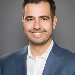 Sergio L.