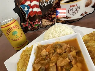 El Borincano Restaurant