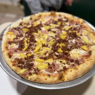 Pineapple, ham, and Bacon pizza