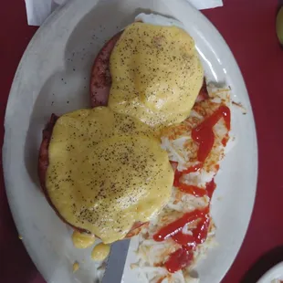 Eggs Benedict