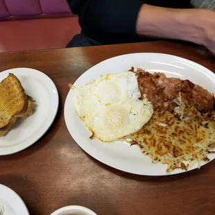 Corned beef hash &amp; eggs $8.39 (rye toast)