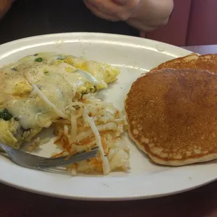 Spinach omlett with pancakes