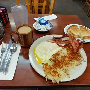 They don&apos;t skimp on portions here!