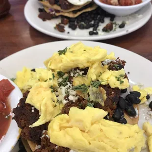 Huevo rancheros pretty bad for this dish in Tucson were most Mexican food is great