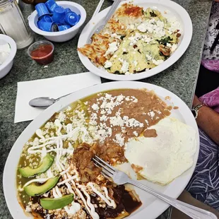 Chiliquilias and omelette