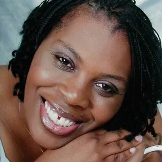 Lynda G.