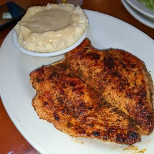 Blackened chicken w mashed potatoes and gravy