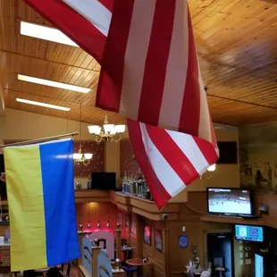 American &amp; Ukraine Flag