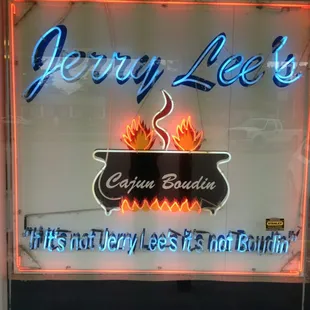 Get ur boudin here! Excellent!