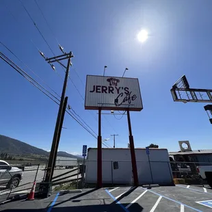 a sign for jerry&apos;s
