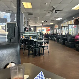 Open &amp; easy seating