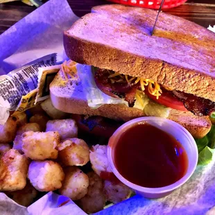 Jerry's BLT and tots - just okay