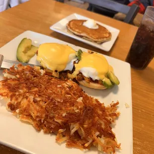 This is the Spanish eggs Benedict, Hash browns and and pancakes.!!!