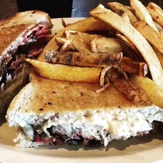 New York Style Reuben Sandwich