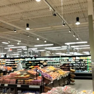 the produce section of a grocery store