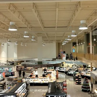 the inside of a grocery store