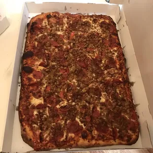 I bought this party pizza on 4/20 between 4 people and we ate all of it! Super Good as ALWAYS!