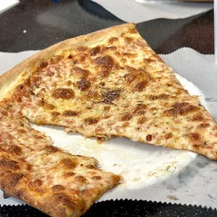 Jerry&apos;s Special Pizza 2 slices and a drink $6.99