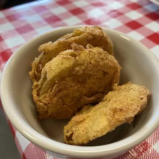 Fried green tomatoes... yum!!!