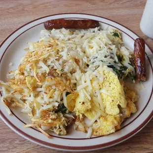 Eggs florentine scramble