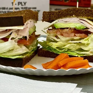 Turkey avocado cheese club on squaw