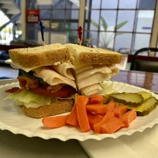 Turkey Club &amp; avocado