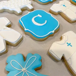 blue and white decorated cookies