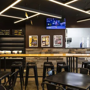 Jersey Joe's San Carlos, Remodeled