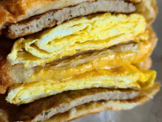 Chelsea Market & Deli