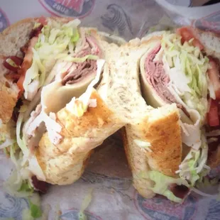 Yumm mikes way wit turkey club