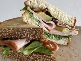 Zuppas Delicatessen- Cranberry