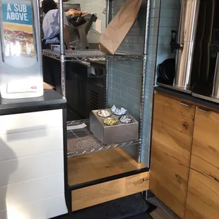 Condiments and pick up area