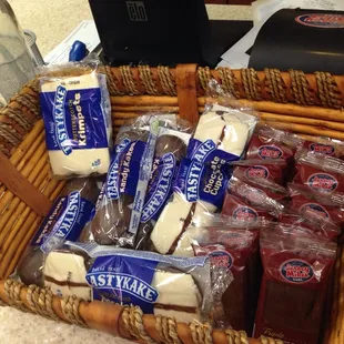 Mmmmm.....Tastycakes