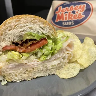 ##7 Turkey and Provolone with chips! So good...