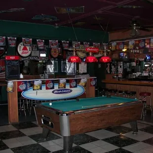 pool table and bar