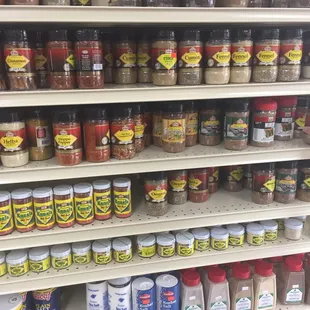 So many spices