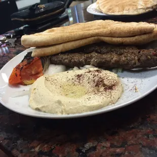 Beef kabob plate