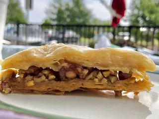 Nunu's Mediterranean Cafe & Market