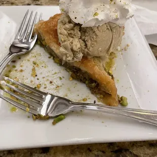 Pistachio Ic cream Baklava