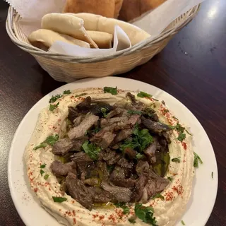 Hummus with Meat Shawarma