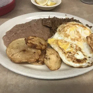 Super Texan huevos rancheros.